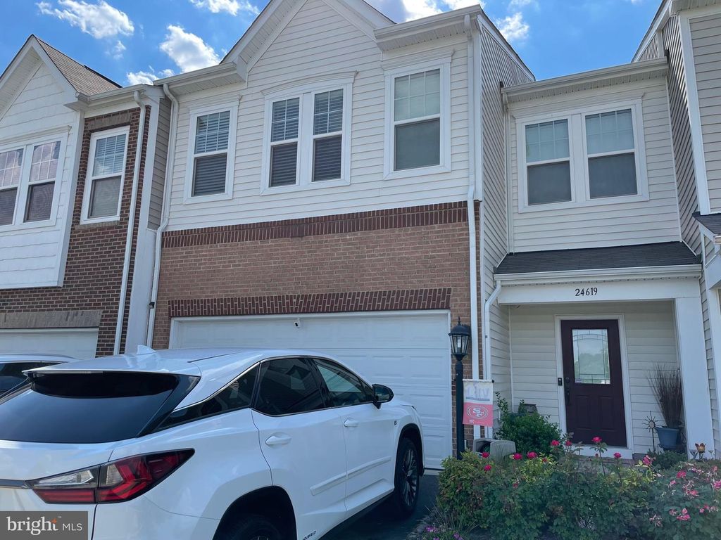 24619 S GREYSTEEL SQ, Aldie, VA 20105