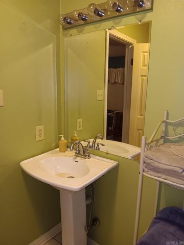 13 Sedgefield Drive, Conway, AR 72034