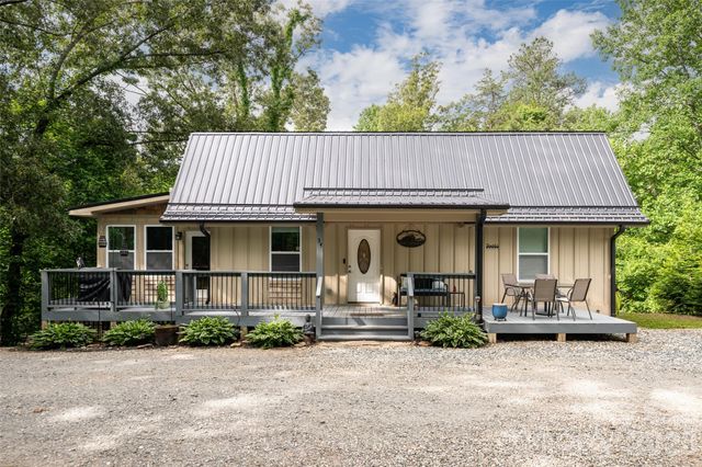 34 Wintercrest Drive, Candler, NC 28715