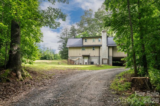 34 Wintercrest Drive, Candler, NC 28715