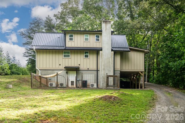 34 Wintercrest Drive, Candler, NC 28715