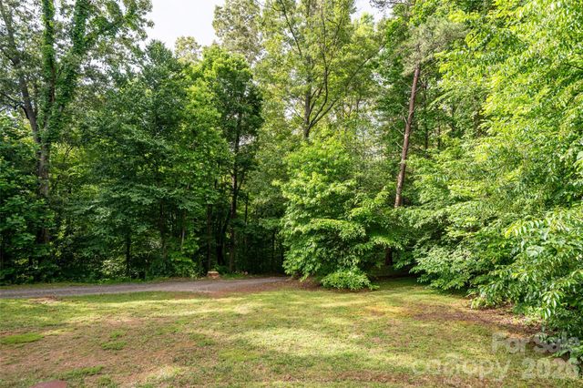 34 Wintercrest Drive, Candler, NC 28715