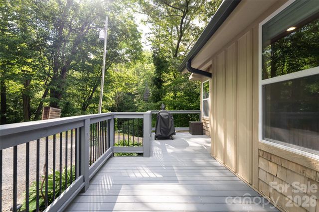 34 Wintercrest Drive, Candler, NC 28715