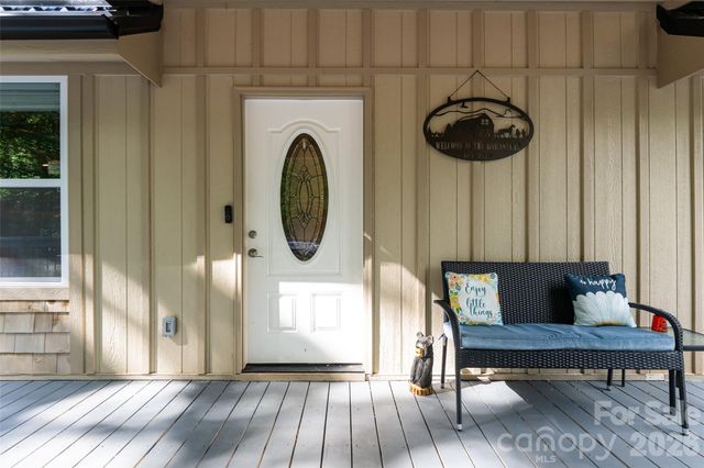 34 Wintercrest Drive, Candler, NC 28715
