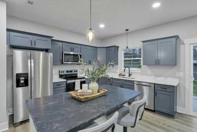 18 Sinalda Avenue SE, Newark, OH 43055