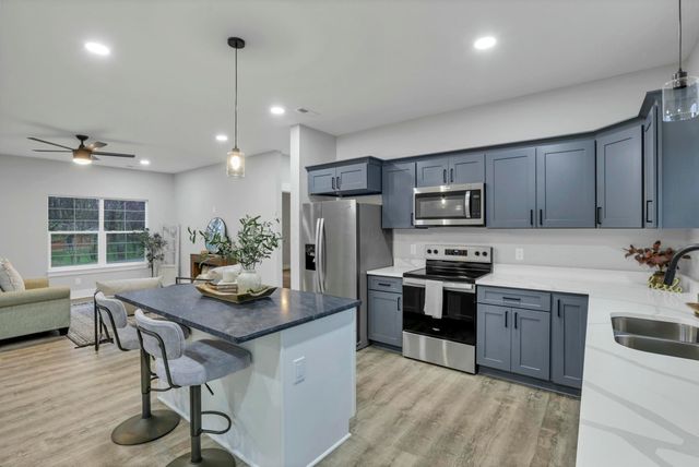 18 Sinalda Avenue SE, Newark, OH 43055