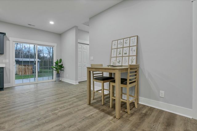 18 Sinalda Avenue SE, Newark, OH 43055