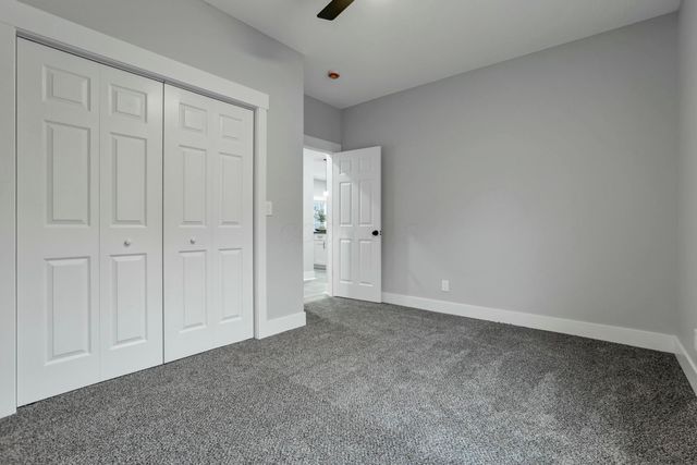 18 Sinalda Avenue SE, Newark, OH 43055