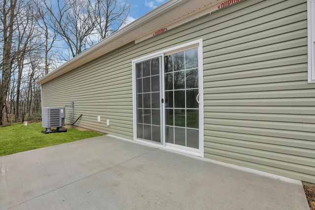 18 Sinalda Avenue SE, Newark, OH 43055