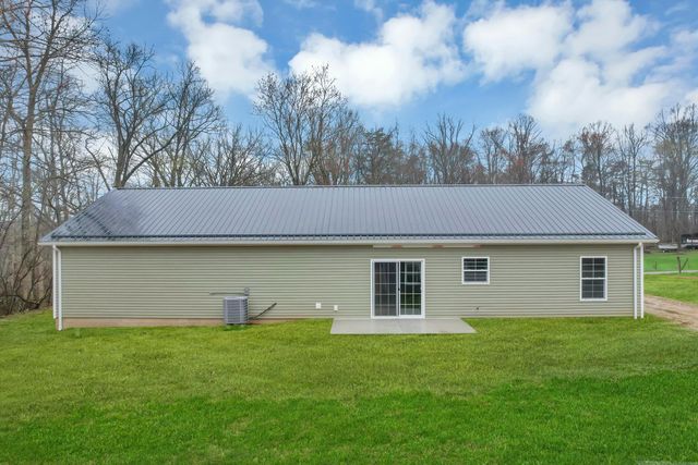18 Sinalda Avenue SE, Newark, OH 43055
