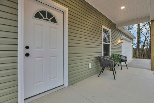 18 Sinalda Avenue SE, Newark, OH 43055
