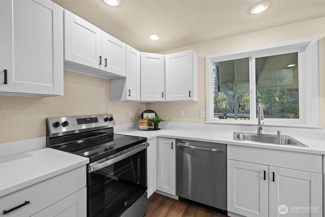 5403 Lone Star Lane NW, Bremerton, WA 98312