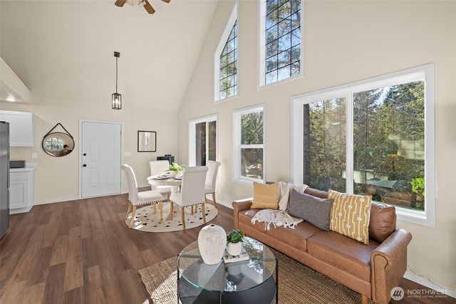 5403 Lone Star Lane NW, Bremerton, WA 98312