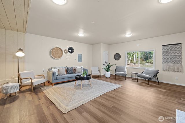 5403 Lone Star Lane NW, Bremerton, WA 98312