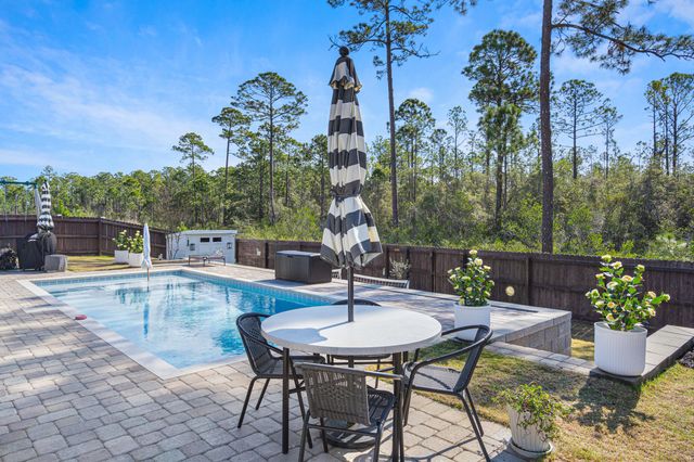 6508 Forest Bay Avenue, Gulf Breeze, FL 32563