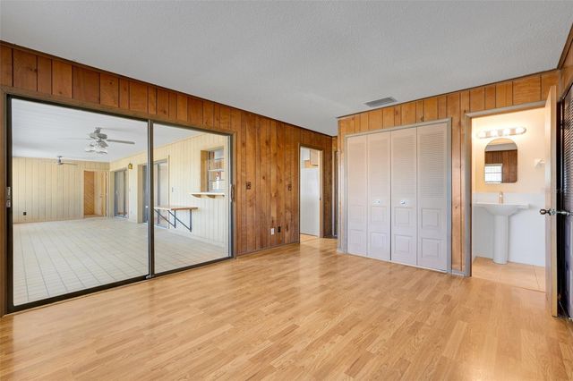 940 JOHNSON DRIVE, Clermont, FL 34711