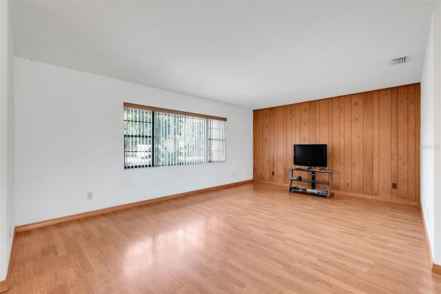 940 JOHNSON DRIVE, Clermont, FL 34711