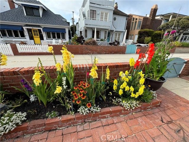 36 19th Street, Hermosa Beach, CA 90254