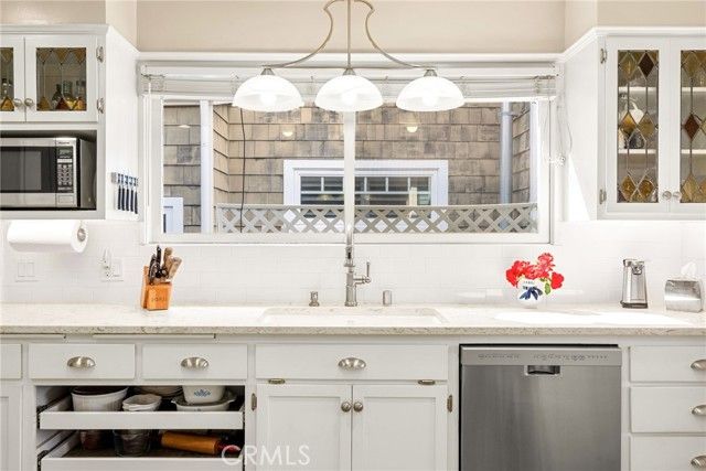 36 19th Street, Hermosa Beach, CA 90254