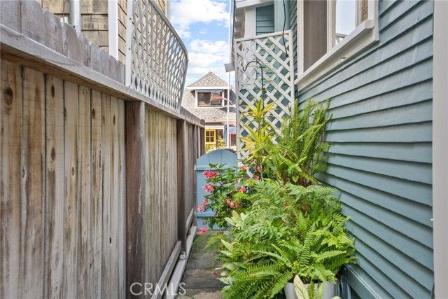 36 19th Street, Hermosa Beach, CA 90254