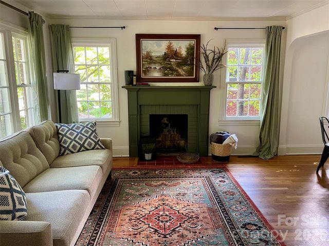 652 Davie Avenue, Statesville, NC 28677