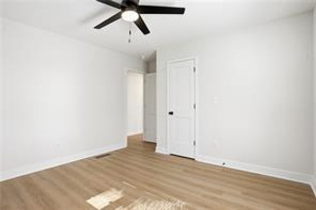 127 Perry Street, Loganville, GA 30052