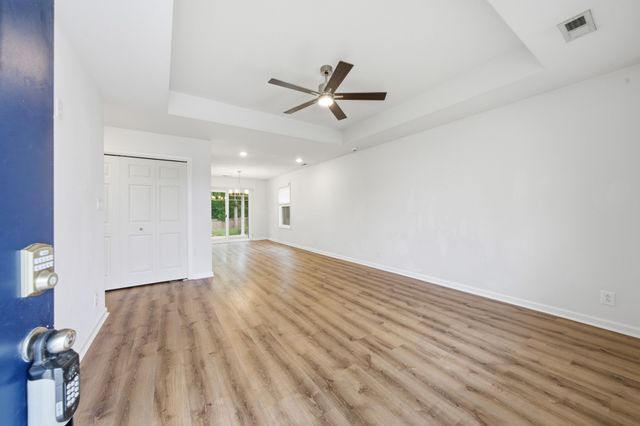 486 Mattingly Dr, Clarksville, TN 37042