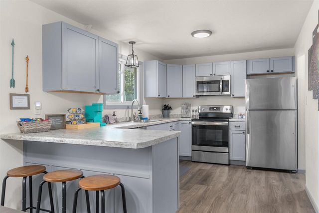 1170 RALEIGH STREET, Green Bay, WI 54304