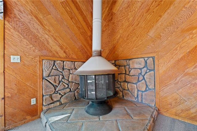 5573 Logan Arms Drive, Youngstown, OH 44420