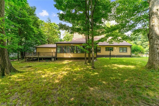 5573 Logan Arms Drive, Youngstown, OH 44420
