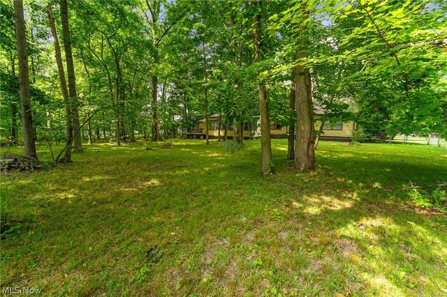 5573 Logan Arms Drive, Youngstown, OH 44420