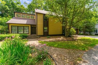 5573 Logan Arms Drive, Youngstown, OH 44420