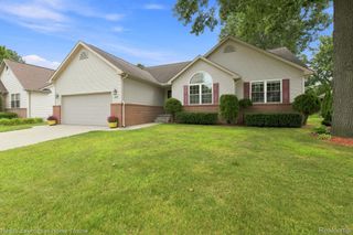 3799 Arlington Avenue, Fort Gratiot Charter Township, MI 48059