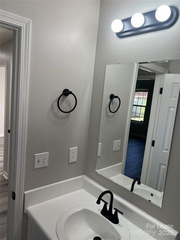 8806 Moores Chapel Road, Charlotte, NC 28214