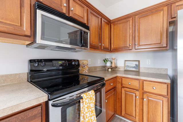 3992 Kristen St, Spring Hill, TN 37174