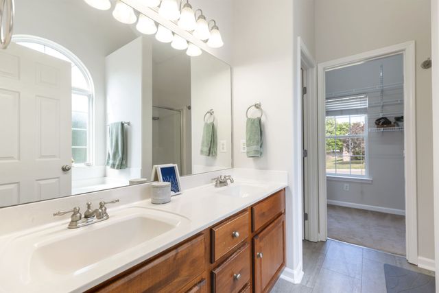 3992 Kristen St, Spring Hill, TN 37174