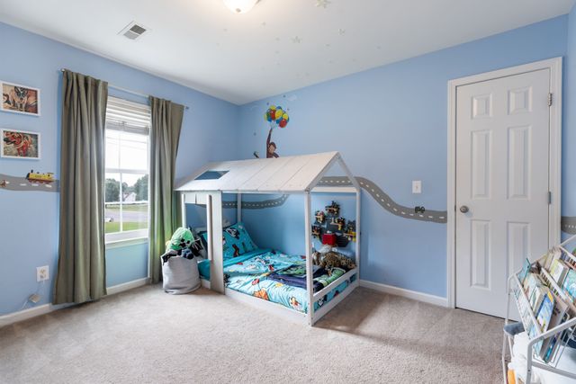 3992 Kristen St, Spring Hill, TN 37174