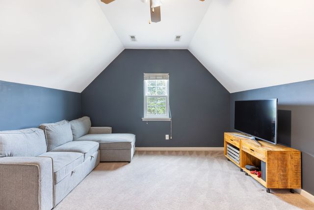 3992 Kristen St, Spring Hill, TN 37174