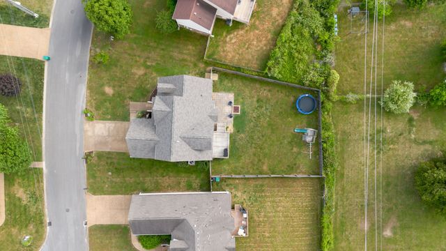 3992 Kristen St, Spring Hill, TN 37174