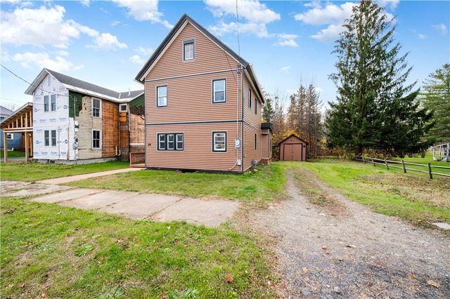 14 East Spofford Avenue, Manheim, NY 13329