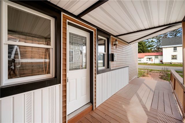 14 East Spofford Avenue, Manheim, NY 13329