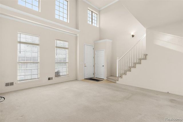 13 N N Squirrel Road, Auburn Hills, MI 48326