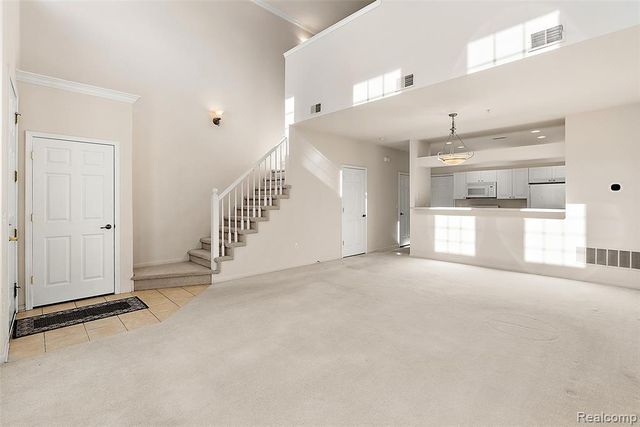 13 N N Squirrel Road, Auburn Hills, MI 48326