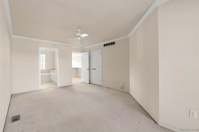 13 N N Squirrel Road, Auburn Hills, MI 48326