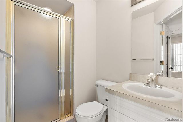 13 N N Squirrel Road, Auburn Hills, MI 48326