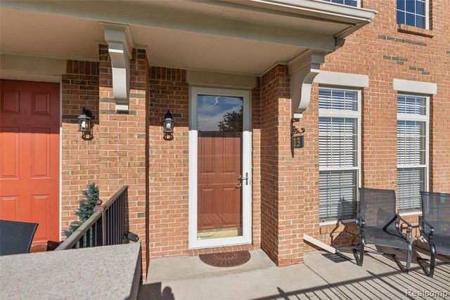 13 N N Squirrel Road, Auburn Hills, MI 48326