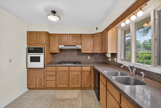 1706 Waverly Road, Ann Arbor, MI 48103