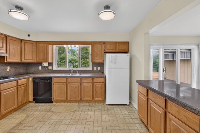 1706 Waverly Road, Ann Arbor, MI 48103