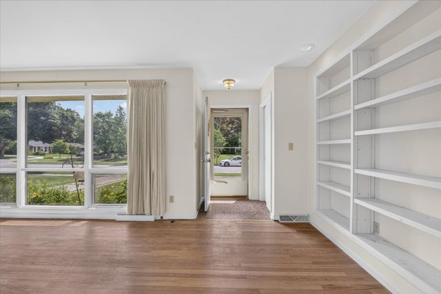 1706 Waverly Road, Ann Arbor, MI 48103