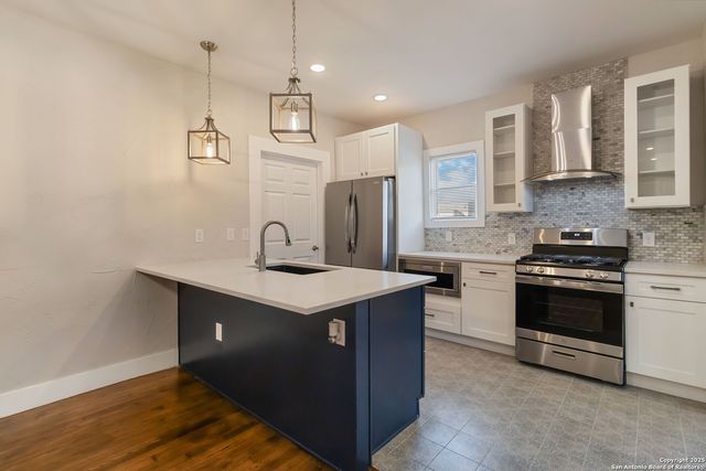 424 Club, San Antonio, TX 78201